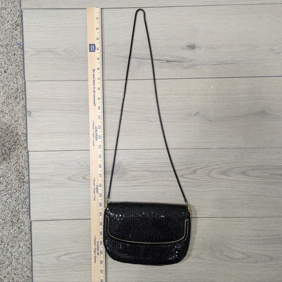 Vintage 1980s black metal mesh and gold clasp fold over clutch evening bag - Picture 7 of 9